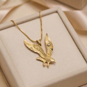 Gold Tone Chain  Flying Eagle Rhinestone Pendant Necklace Statement Bird